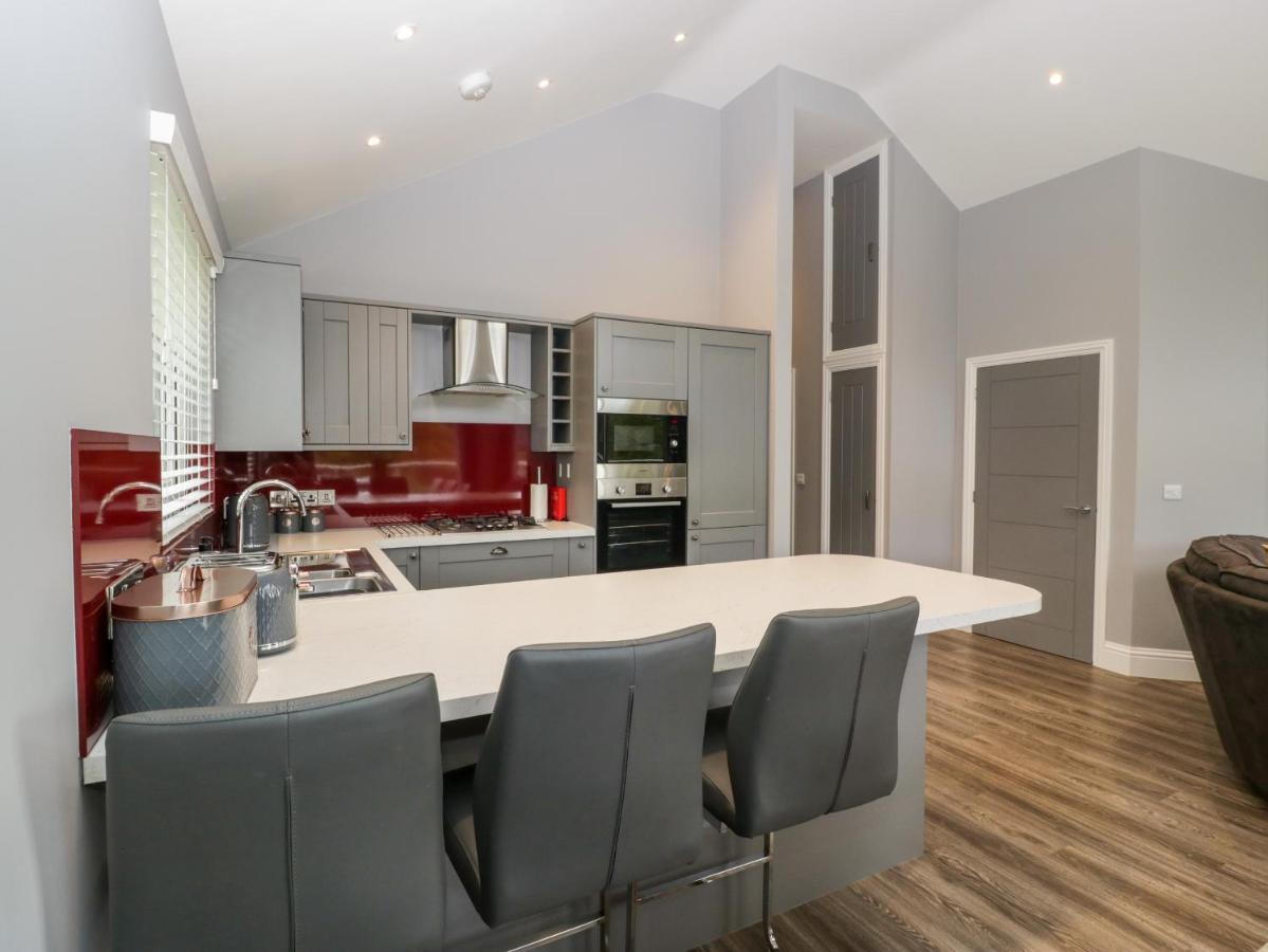 Villa 1 Oak Park Tiverton  Esterno foto